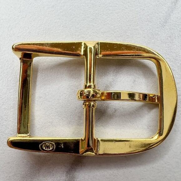 Vintage Gold Tone Simple Basic Belt Buckle for up to 1 Inch Belt - Picture 2 of 8